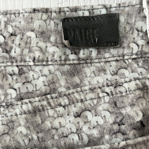 EUC Paige jeans - Picture 9 of 11